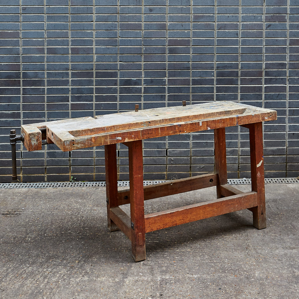 Joiner's workbench,-132031