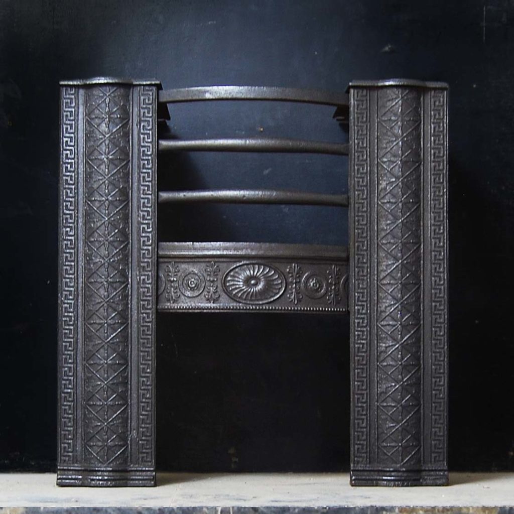 A George III cast iron hob grate-0