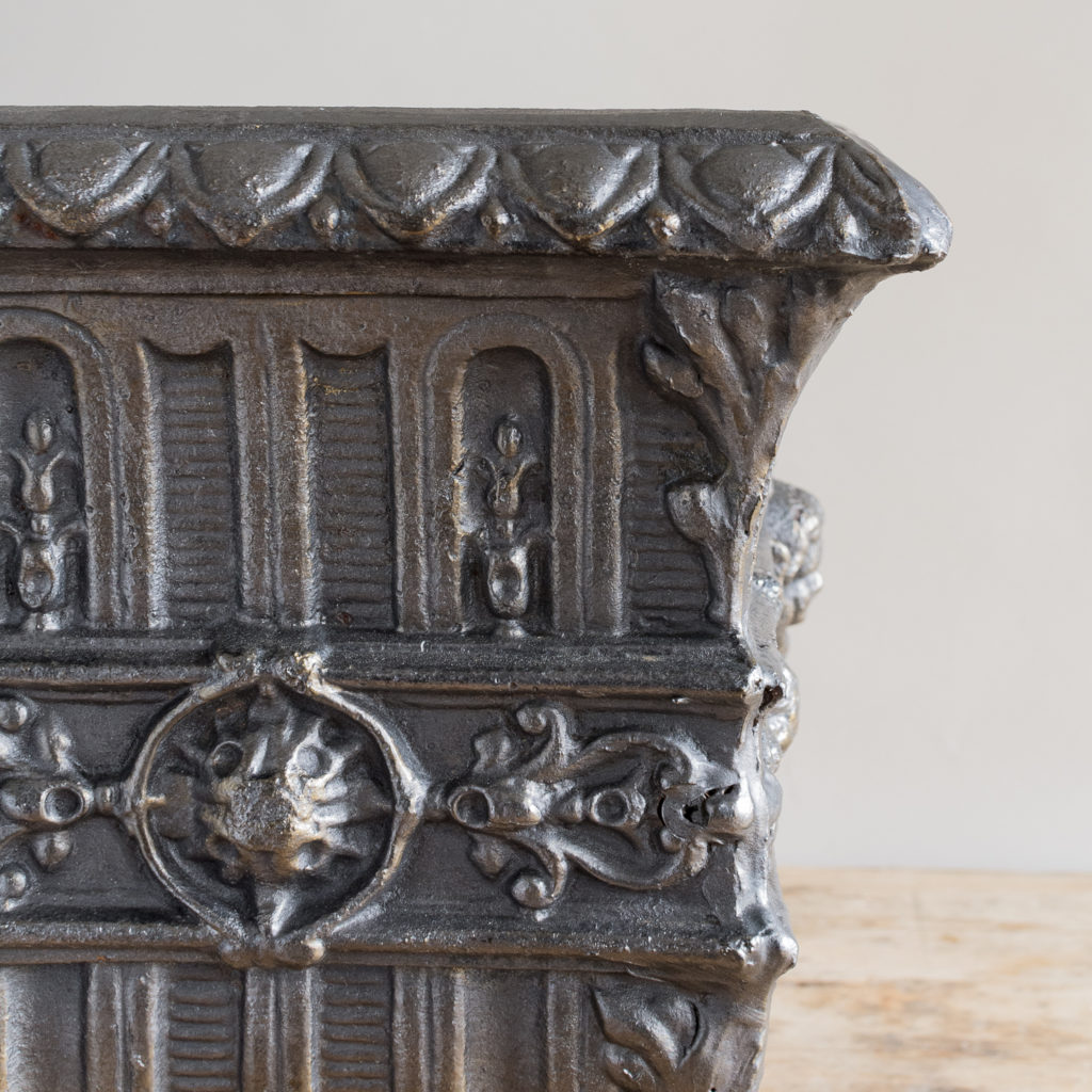 Victorian cast iron jardinière,-133501