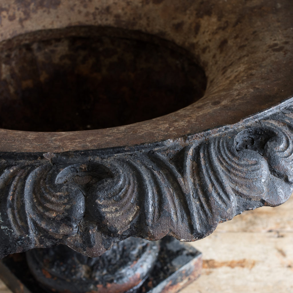 French cast iron garden tazza urn, -132619