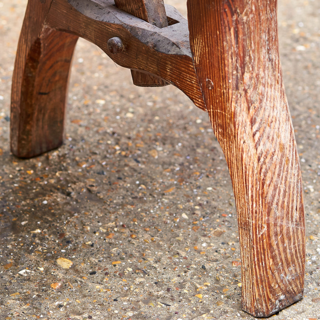 A pair of station benches,-133683