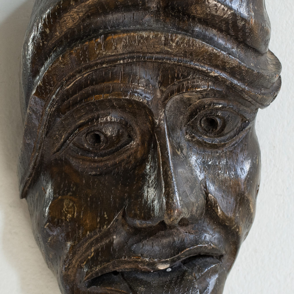 Early twentieth century carved oak grotesque mask,-133606