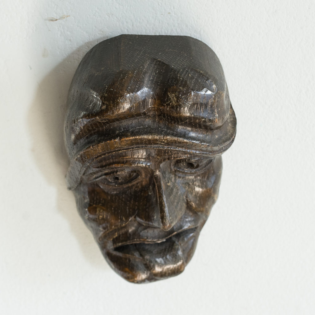 Early twentieth century carved oak grotesque mask,-133605