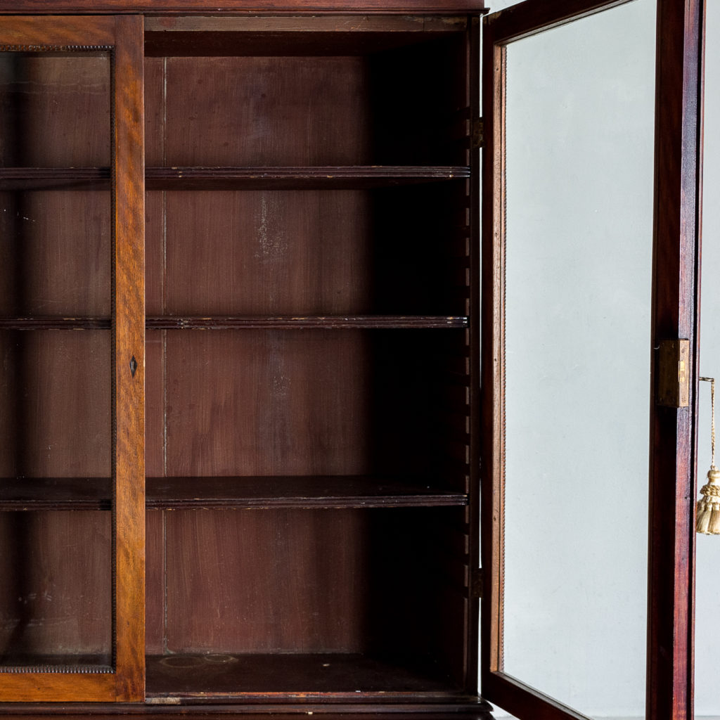 Regency mahogany bookcase,-134111