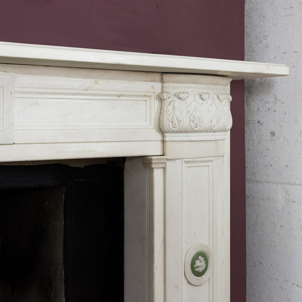 Regency statuary marble chimneypiece,-134700