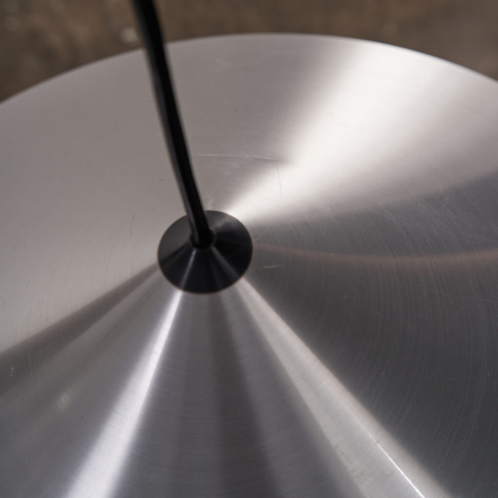 A pair of conical pendant lights,-136123