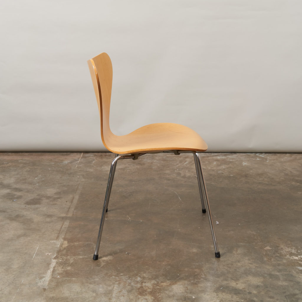 Set of Fritz Hansen series 7 dining chairs,-136772