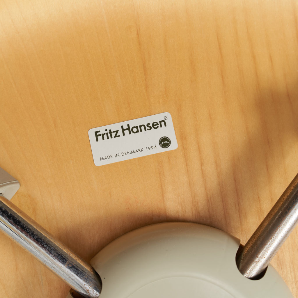 Set of Fritz Hansen series 7 dining chairs,-136776