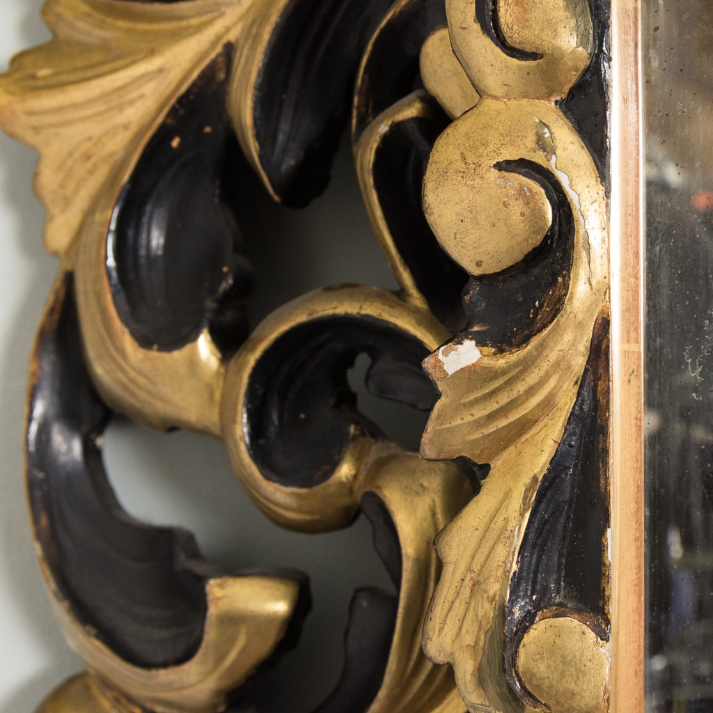 Early twentieth century Italian giltwood wall mirror,-136628