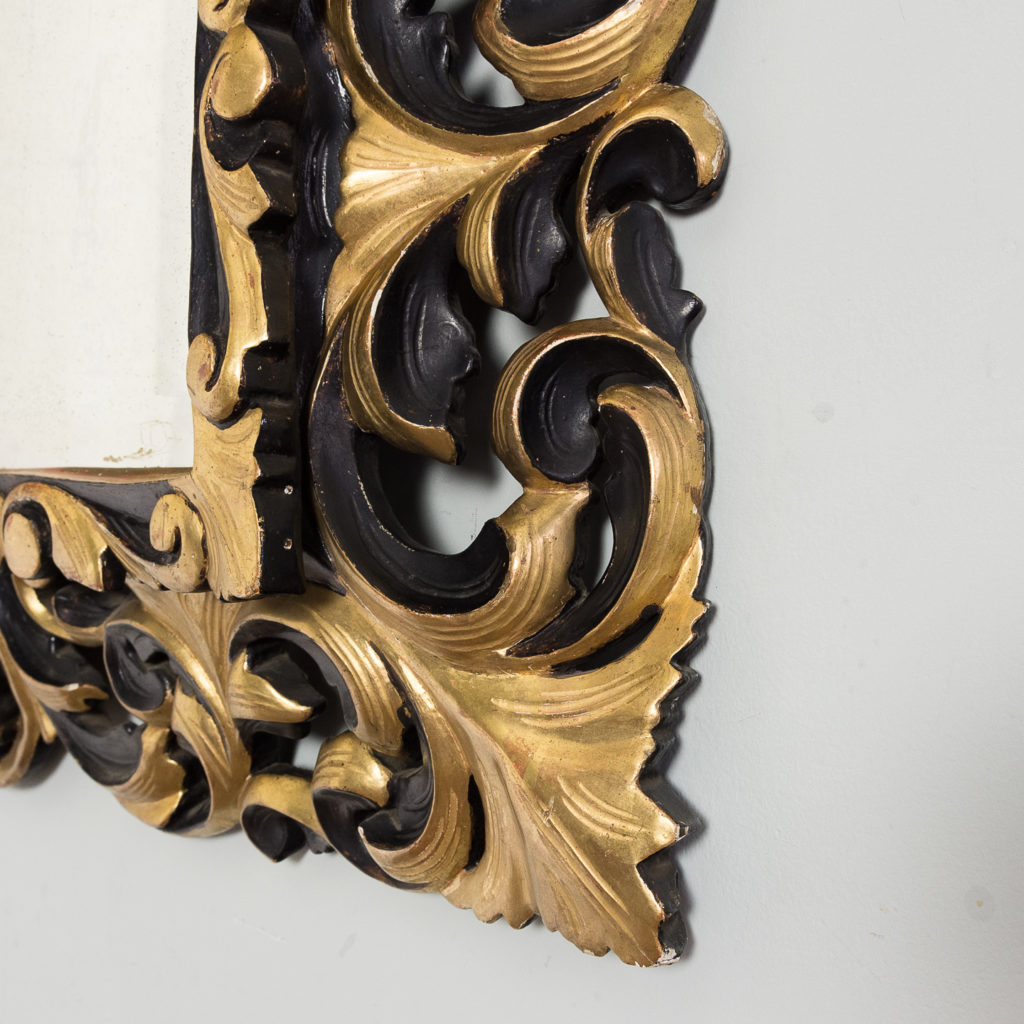 Early twentieth century Italian giltwood wall mirror,-136624