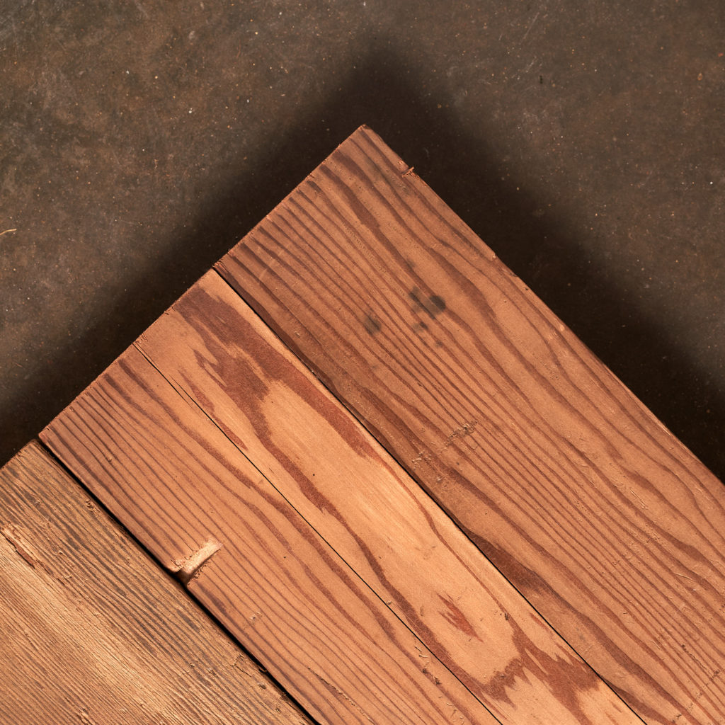 Pitch Pine Board -136348