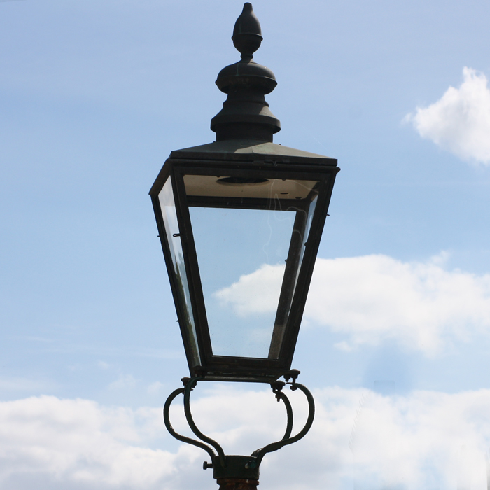Victorian gas lamp post deals