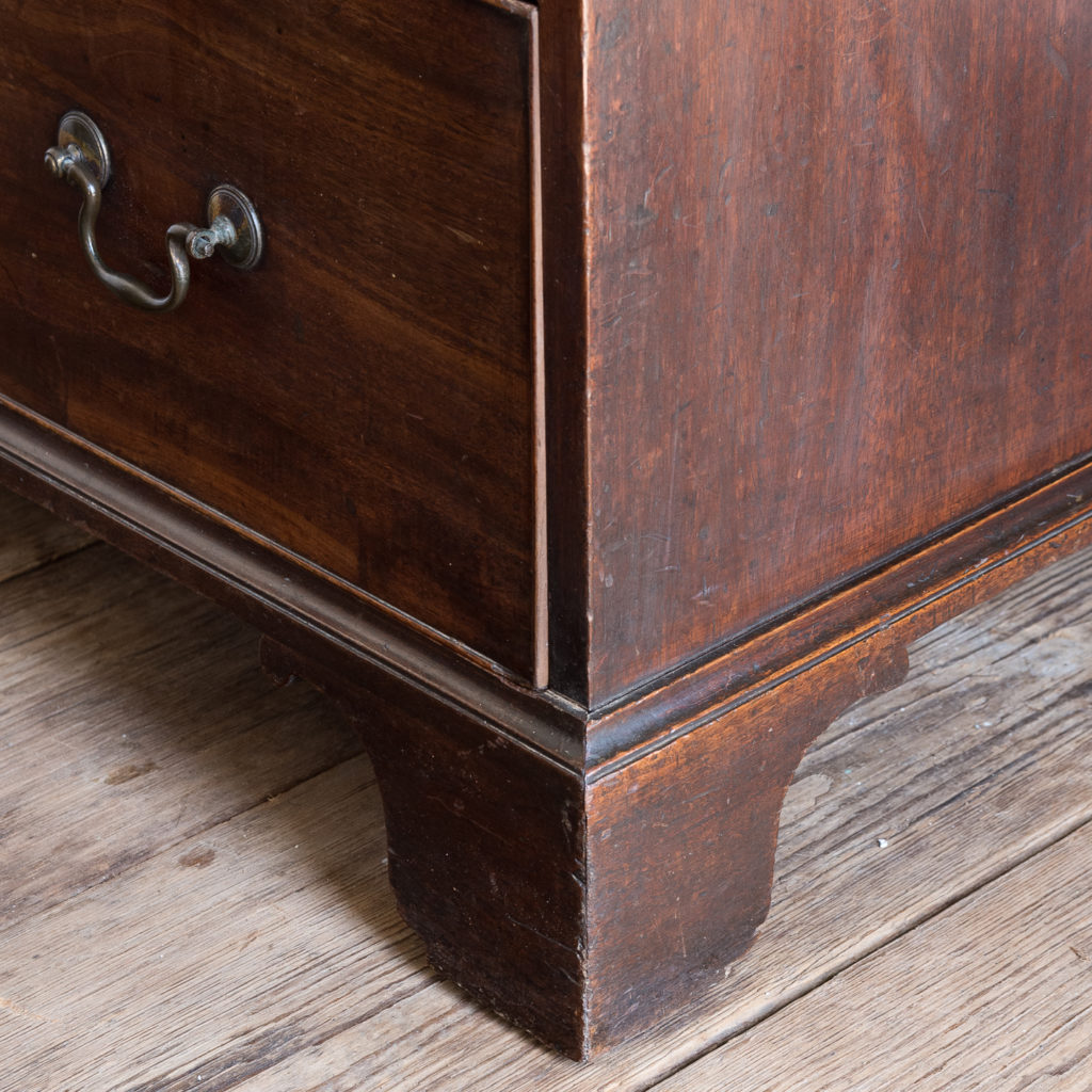 George III mahogany chest of drawers, -138104