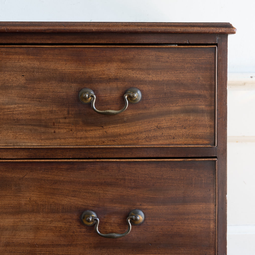 George III mahogany chest of drawers, -138105
