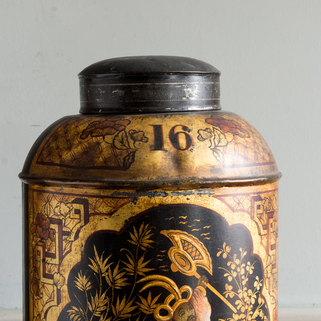 Pair of nineteenth century parcel-gilt tea canisters, -138336