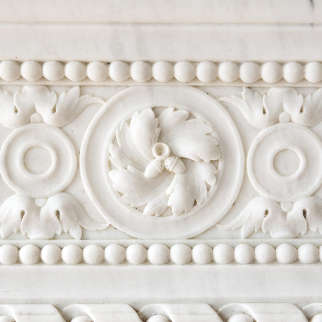 Fine Louis XVI Carrara marble fireplace, -138448