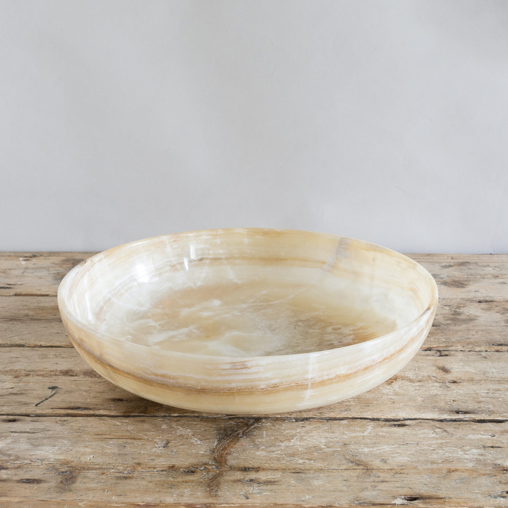 Mid-twentieth century turned onyx bowl,