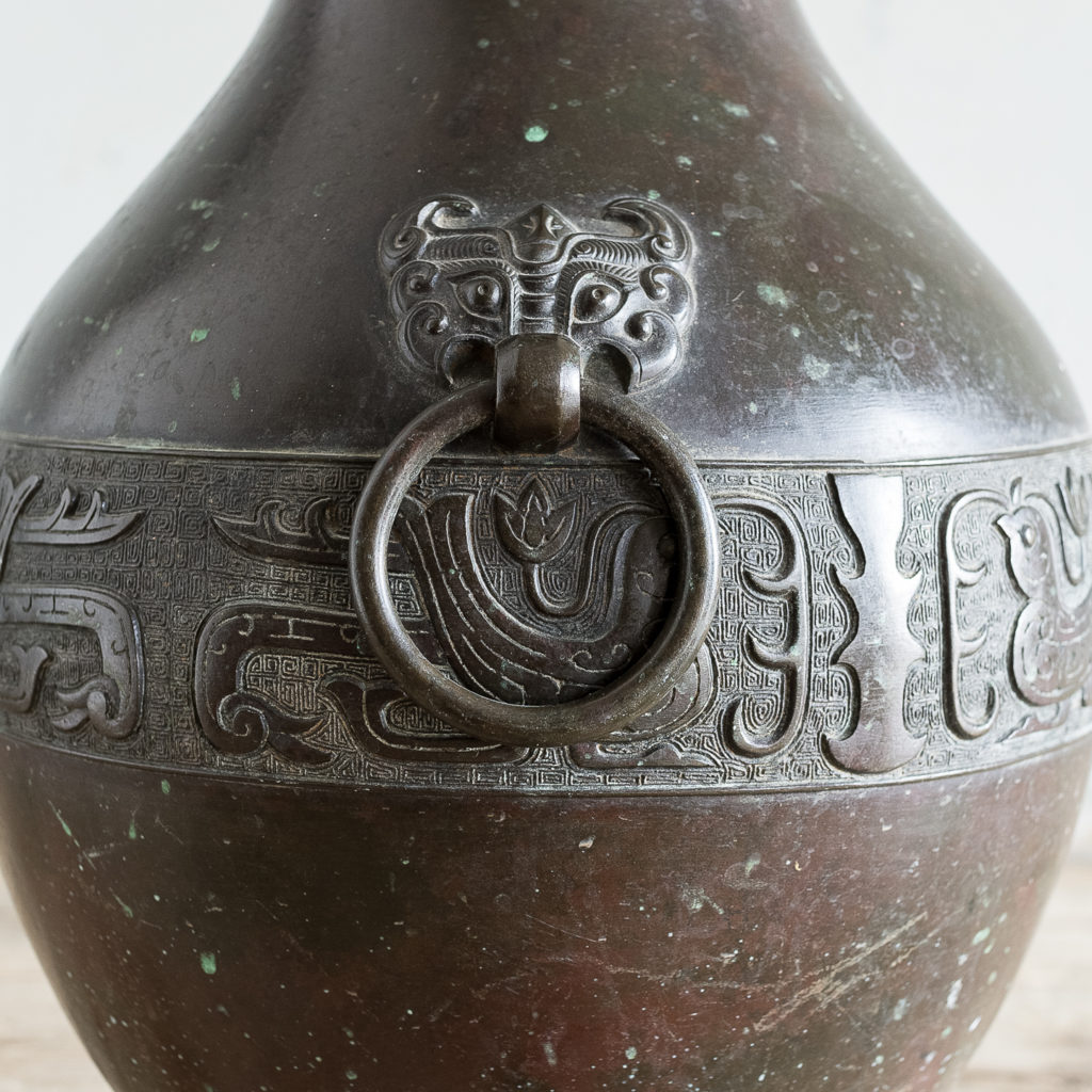 Bronze vase in the Hu-form,-140024
