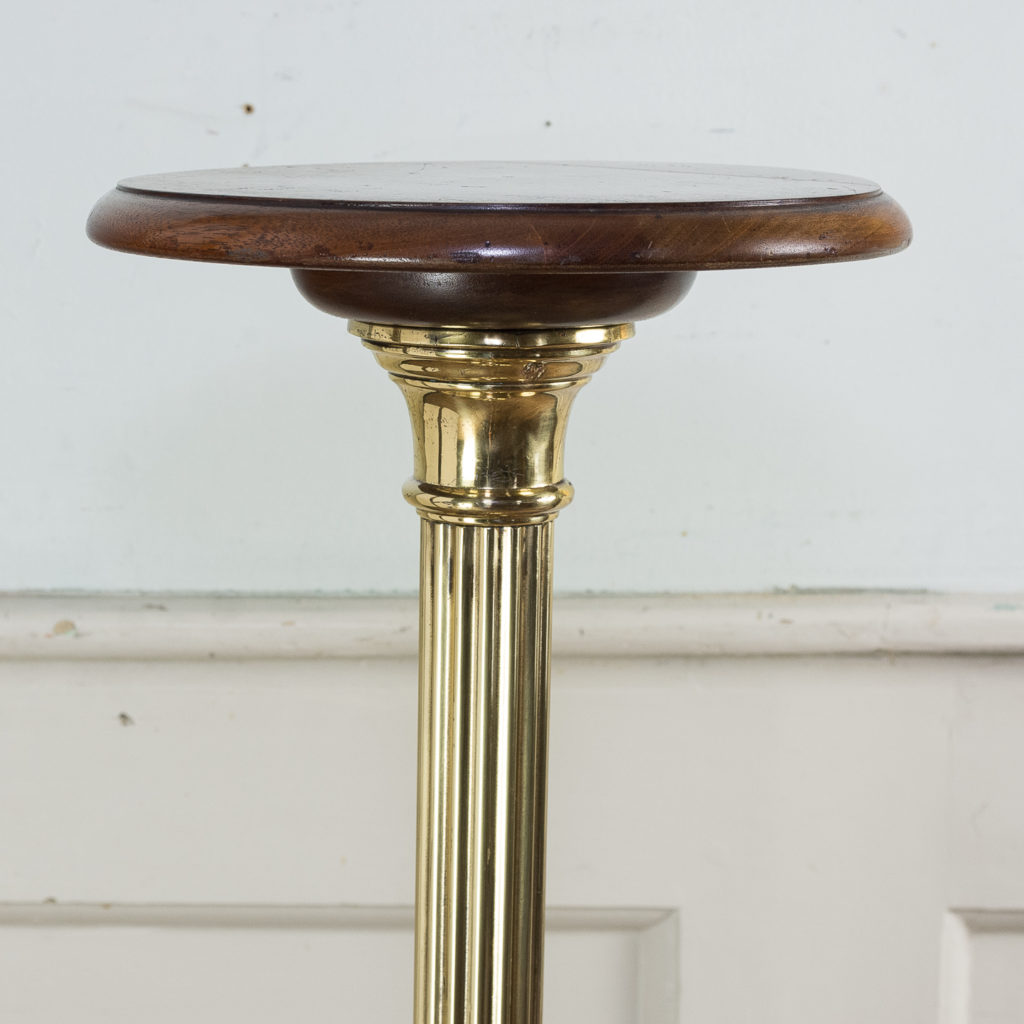 Victorian brass and mahogany jardiniere stand,-140532