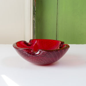 Red bubble glass ashtray,
