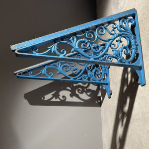canopy brackets