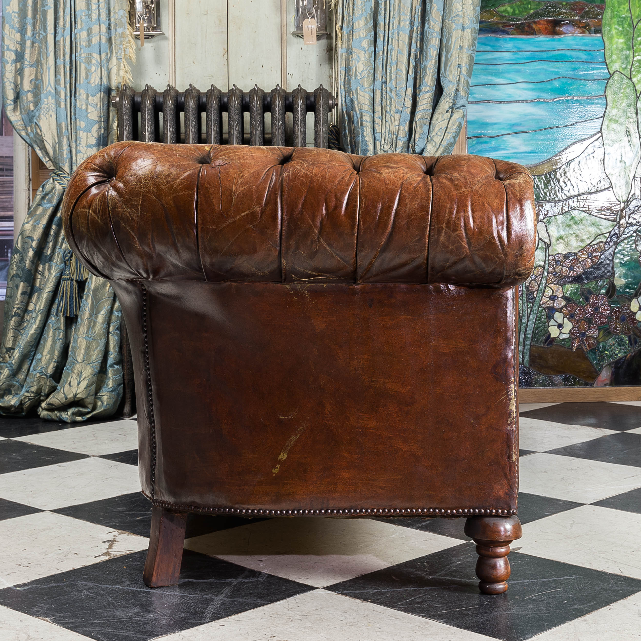 Vintage shop leather chesterfield