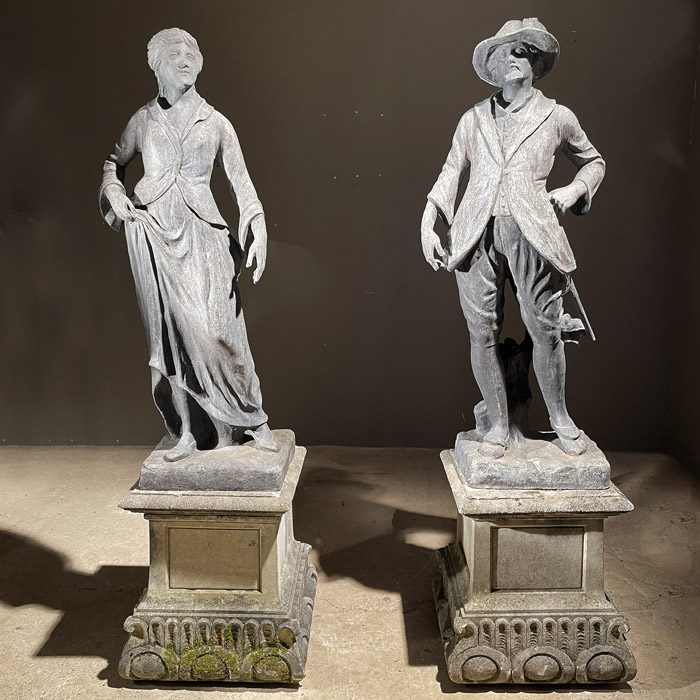Pair of garden statues