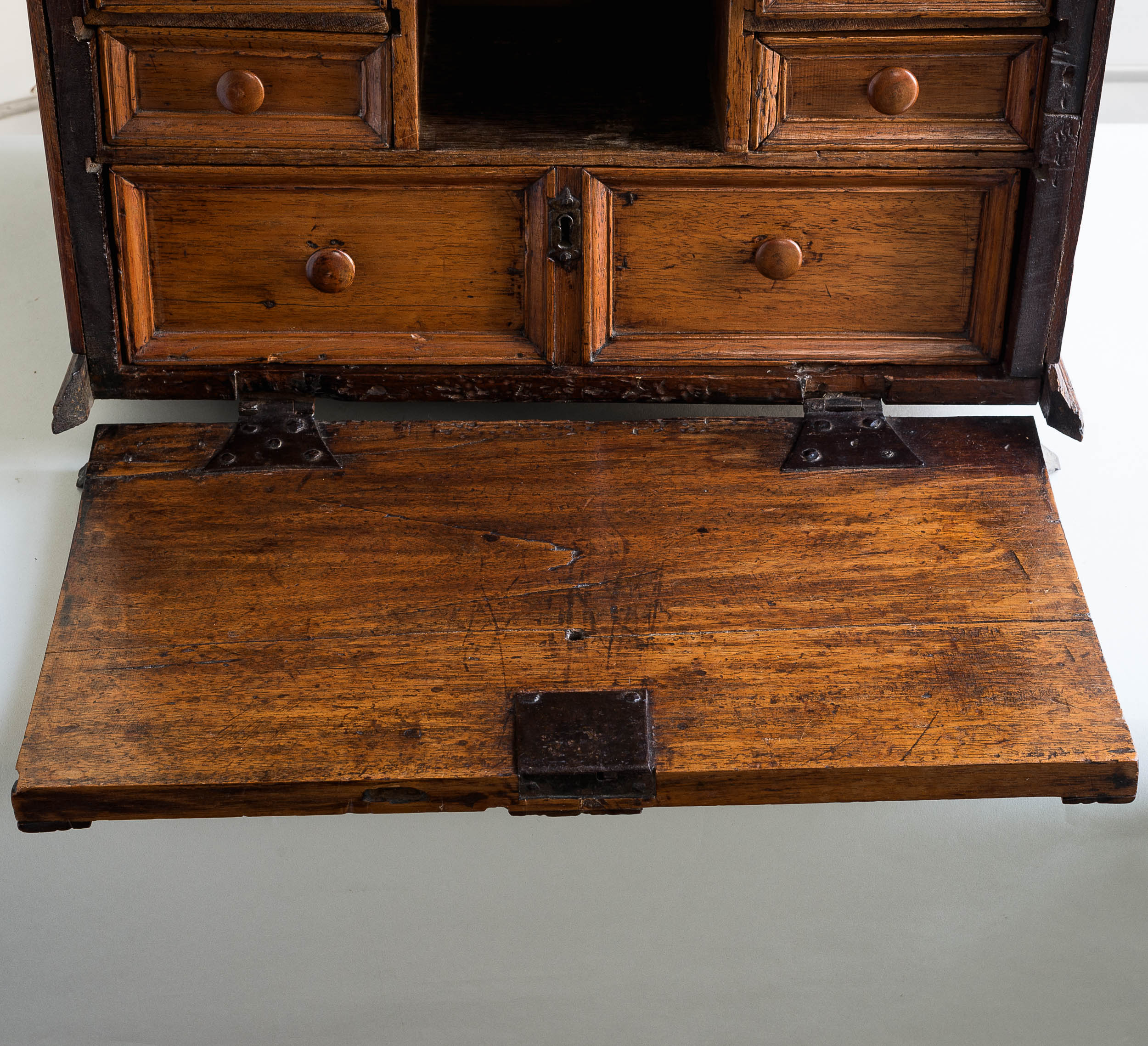 Seventeenth century style walnut writing box,