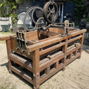 Country House Laundry Press