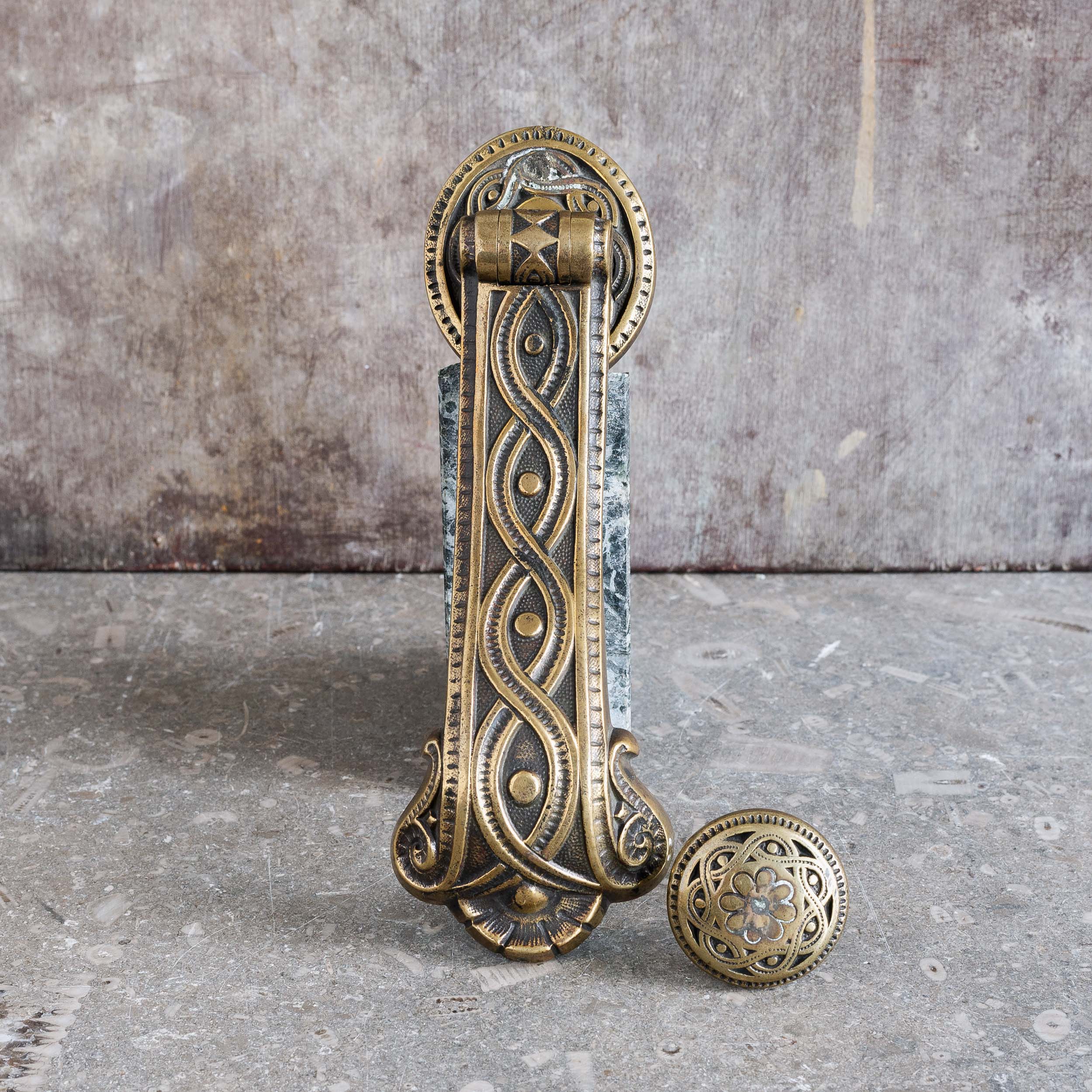 Victorian brass door knocker - LASSCO - England's prime resource for  Architectural Antiques, Salvage Curiosities