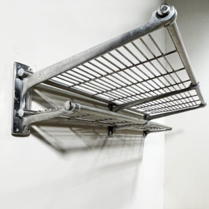 luggage rack