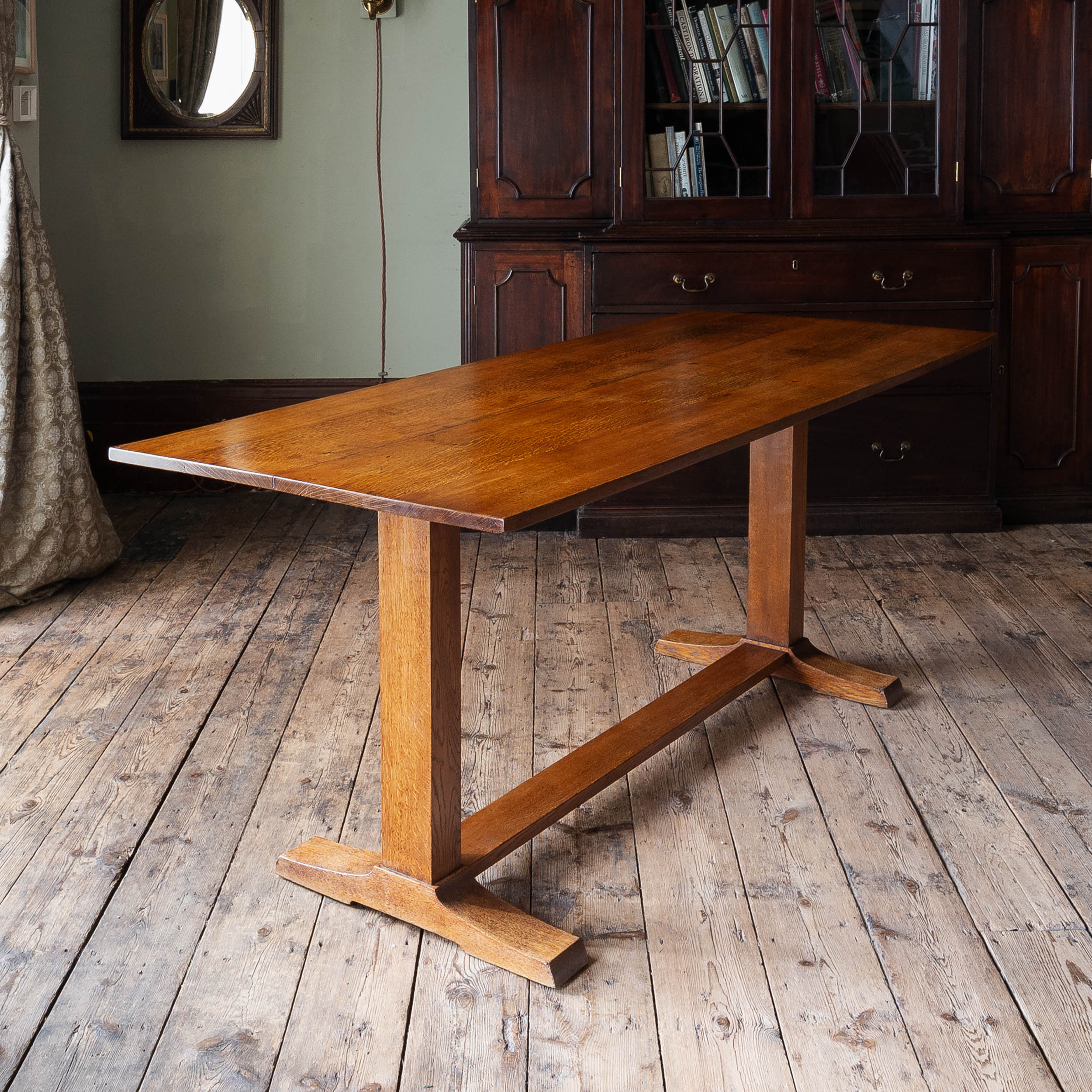 Heals oak dining table discount