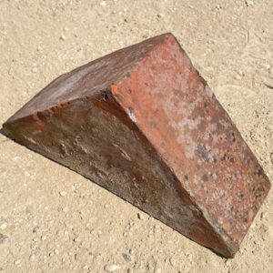 triangular coping bricks