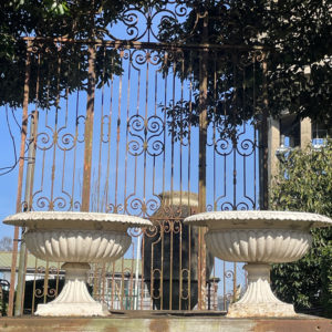 garden urns