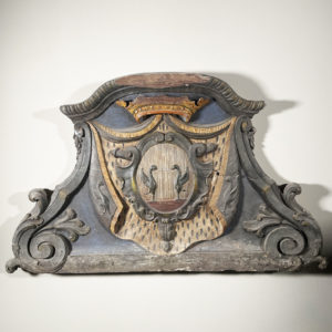 overdoor