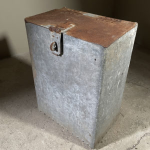 Log bin