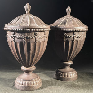 urns
